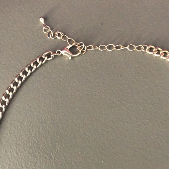 Sparkly Statement Piece Necklace - Picture 3 of 5